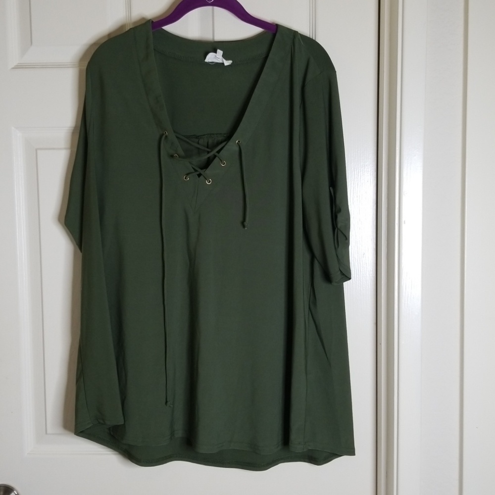 🐇🐰Serenliky Olive Top